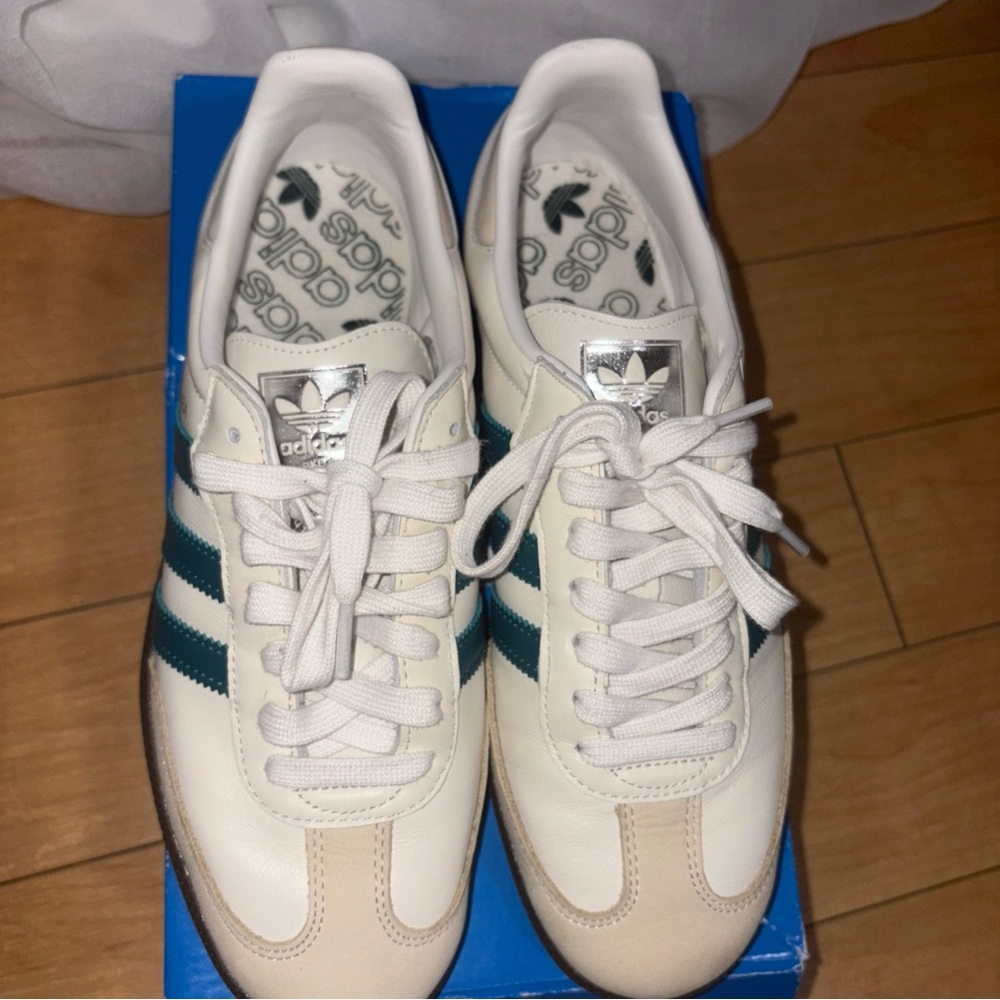 Adidas Samba White with Green Stripes Sneakers - Picture 2 of 7